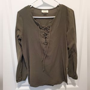 Belle du jour tie front shirt